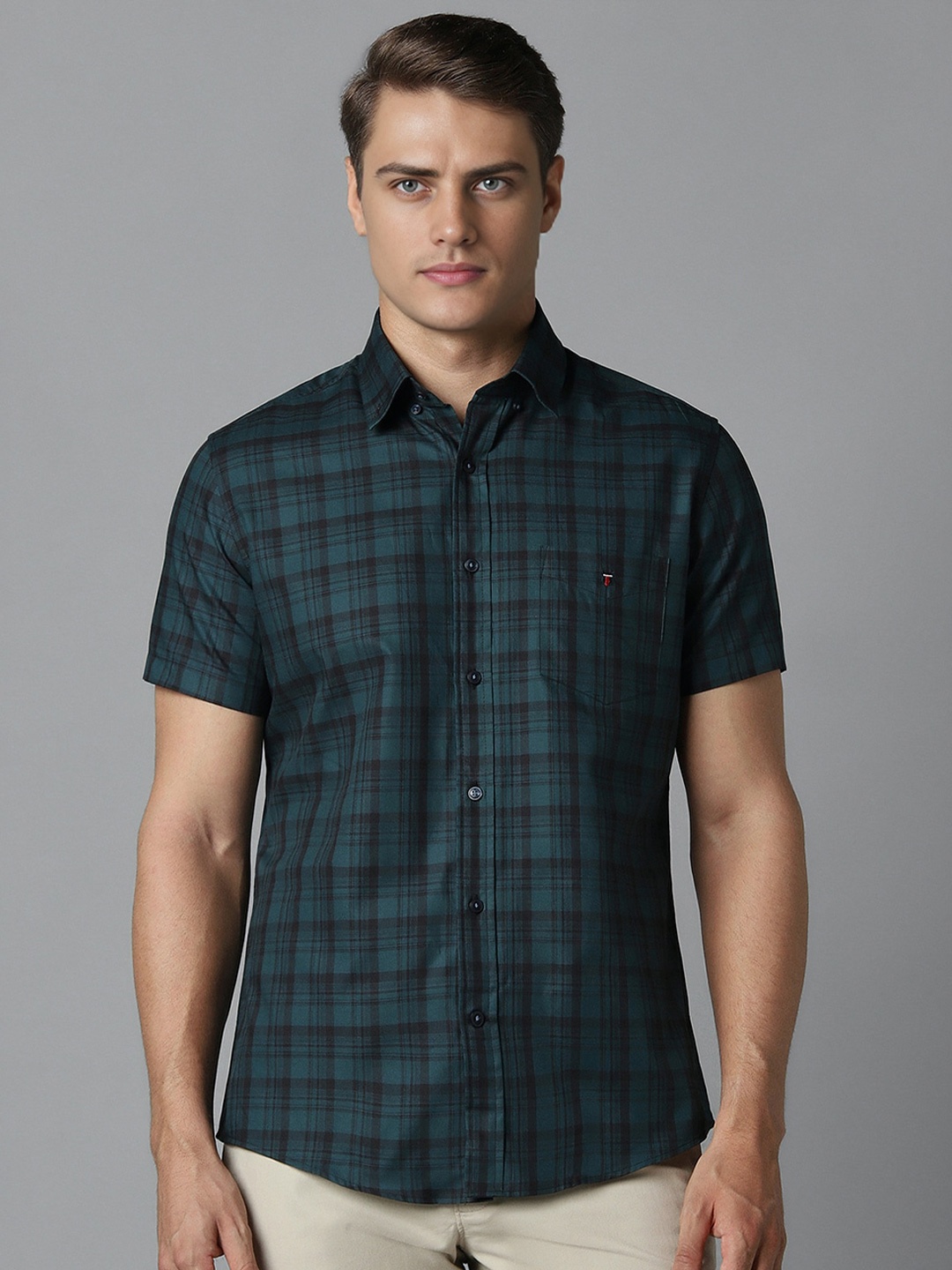 

Louis Philippe Sport Men Slim Fit Tartan Checks Opaque Checked Casual Shirt, Green