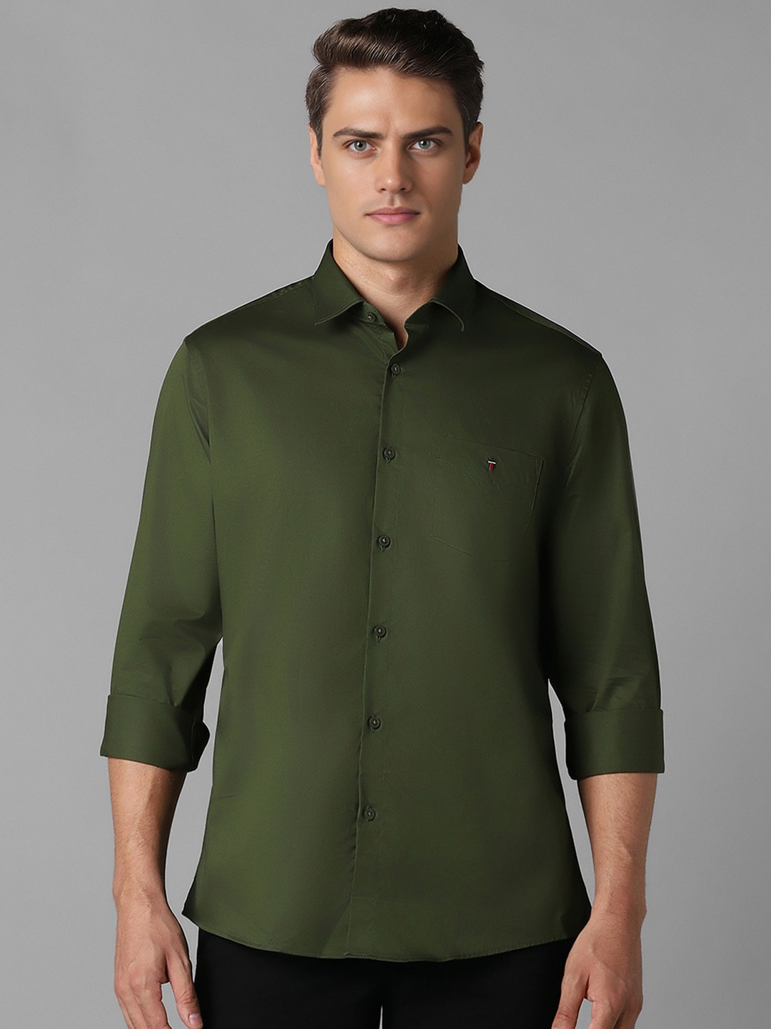 

Louis Philippe Sport Men Slim Fit Opaque Casual Shirt, Olive