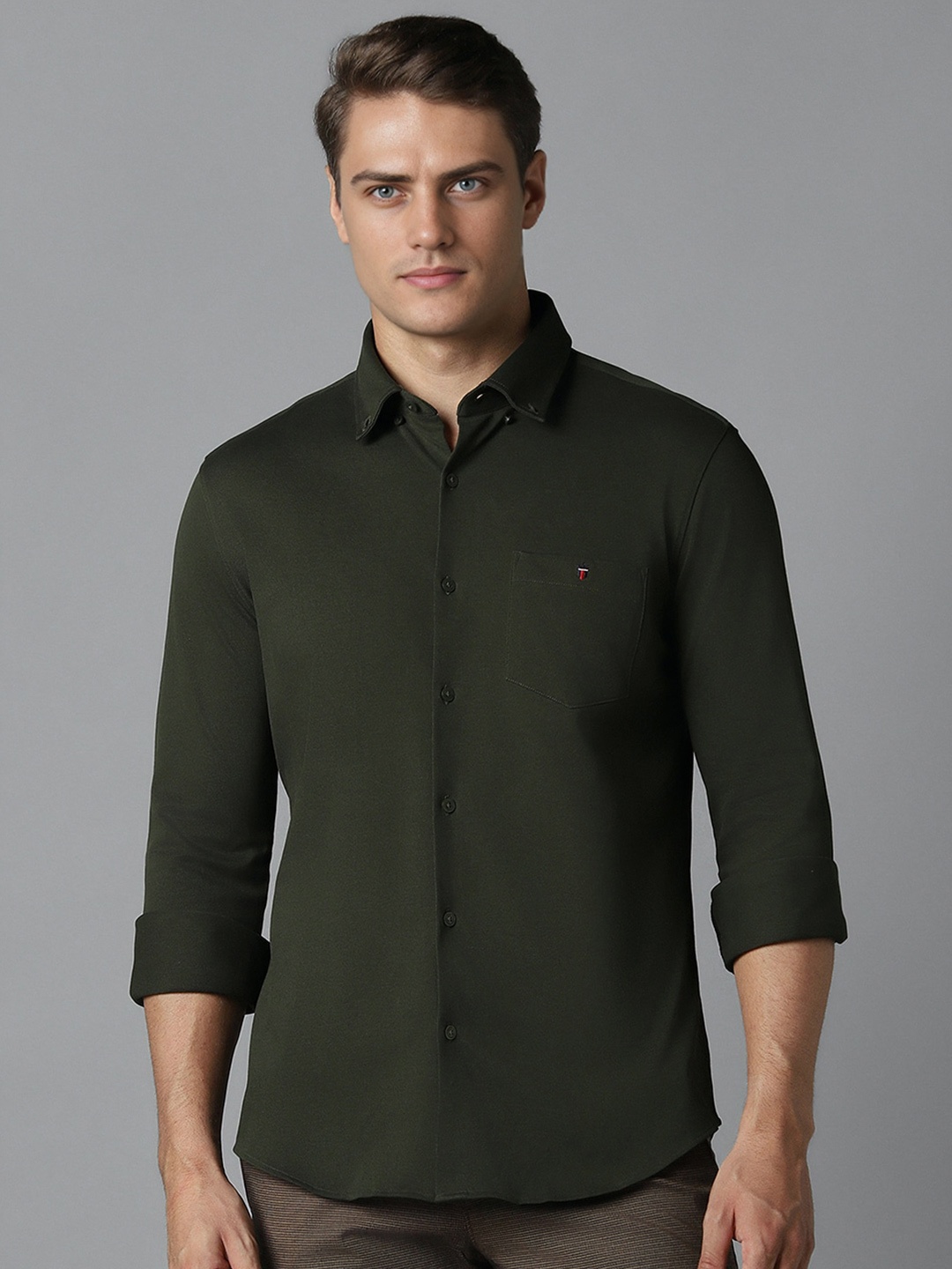 

Louis Philippe Sport Cutaway Collar Slim Fit Pure Cotton Casual Shirt, Olive