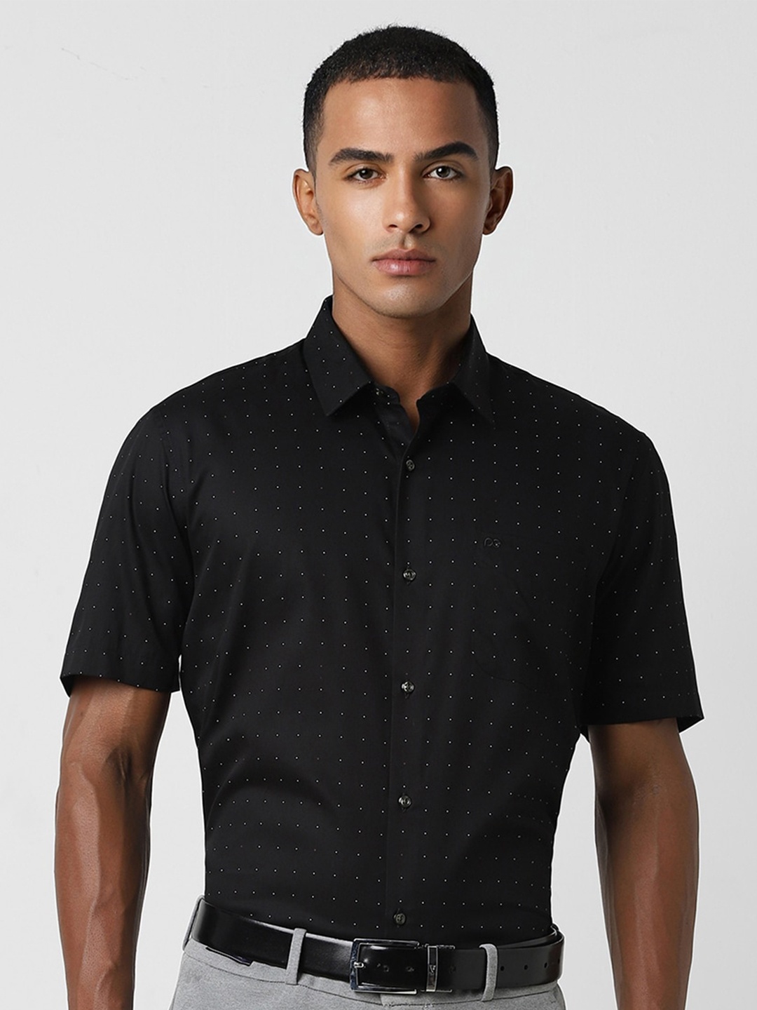 

Peter England Men Opaque Printed Formal Shirt, Black