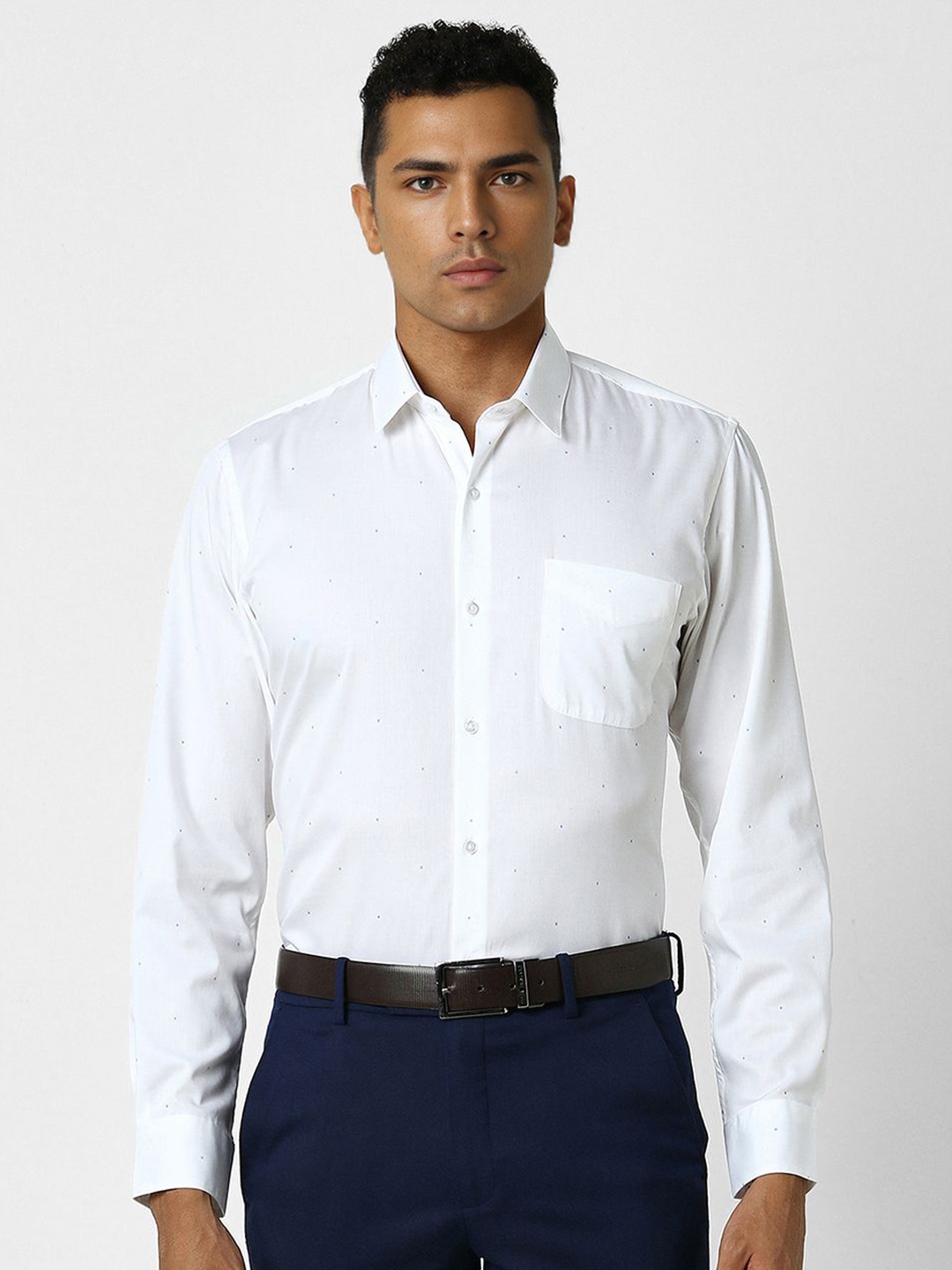 

Peter England Men Slim Fit Opaque Formal Shirt, White