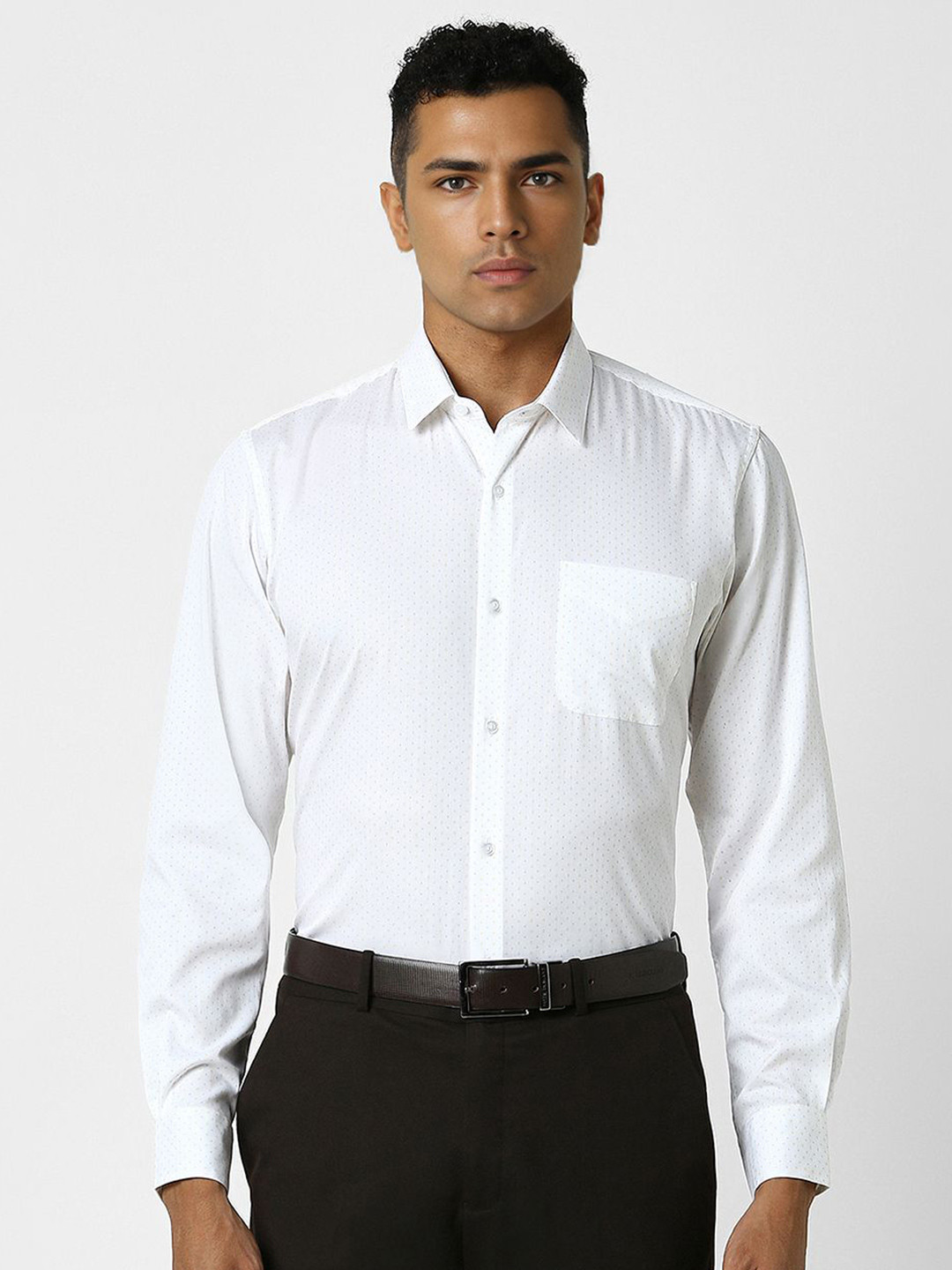 

Peter England Men Slim Fit Opaque Formal Shirt, White