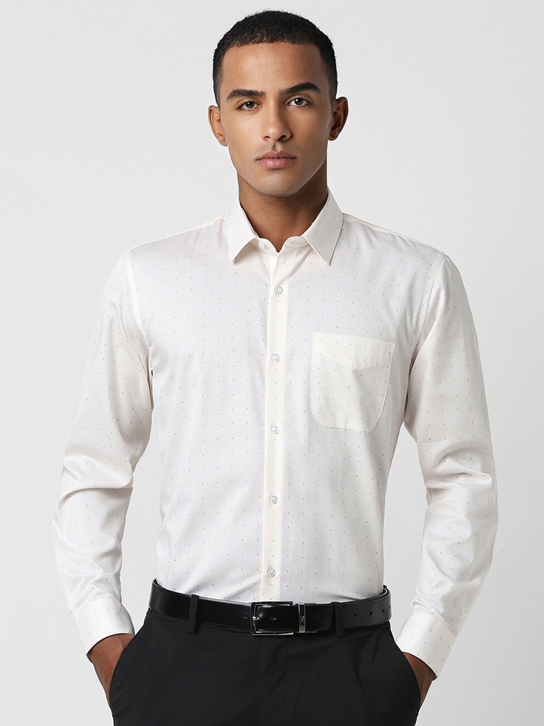 

Peter England Men Slim Fit Opaque Formal Shirt, White