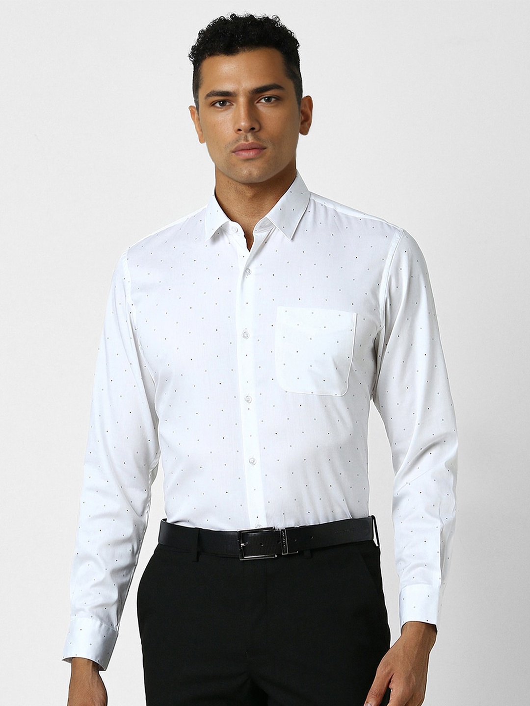 

Peter England Men Slim Fit Opaque Printed Formal Shirt, White