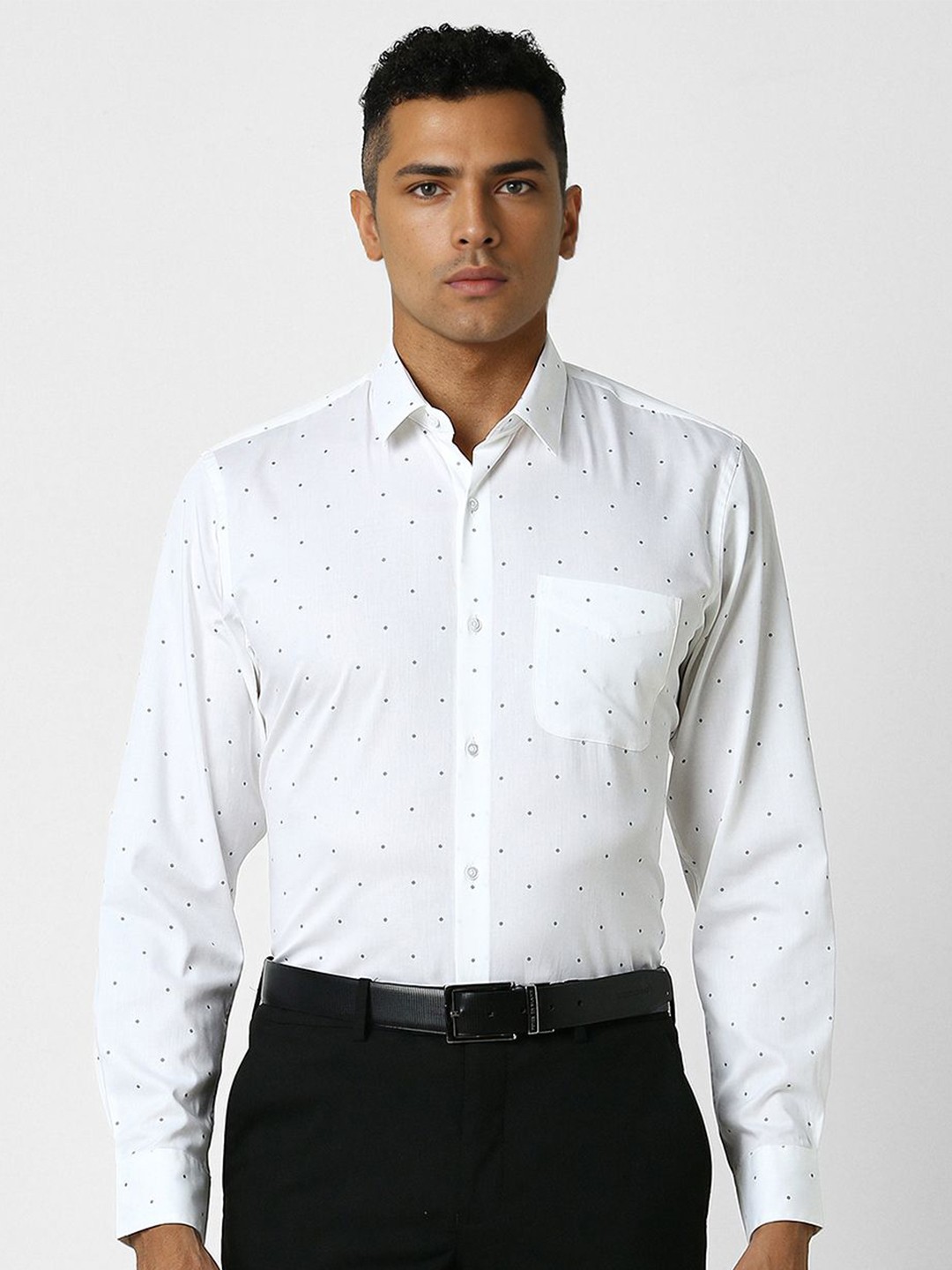 

Peter England Men Slim Fit Opaque Printed Formal Shirt, White
