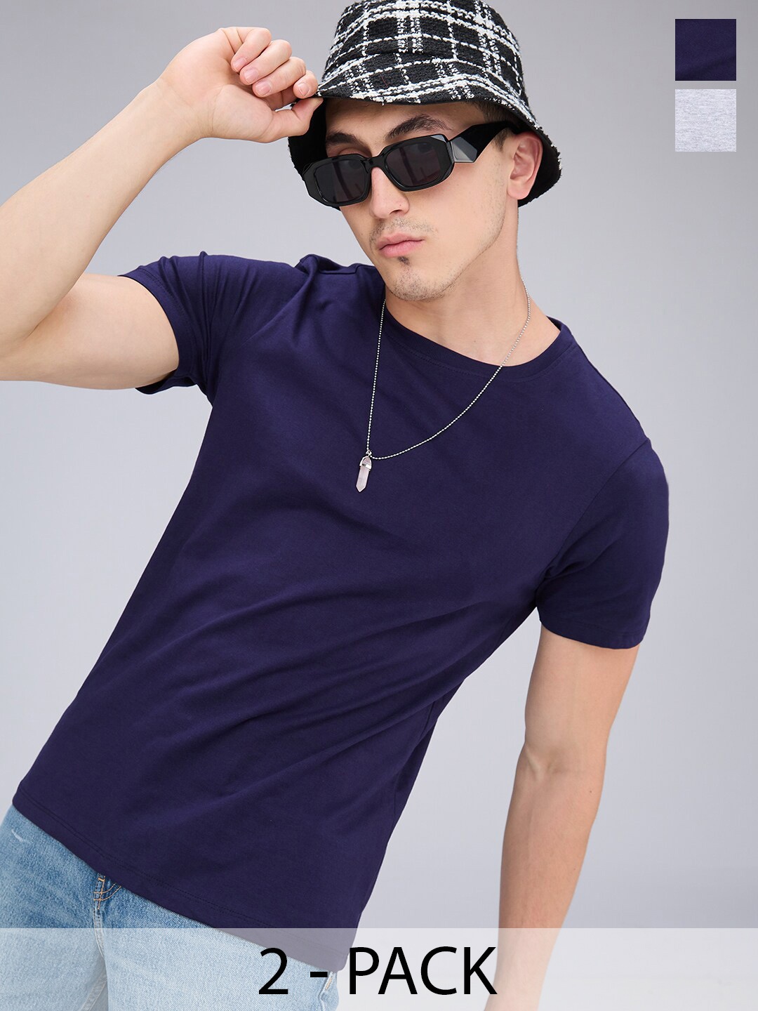 

The Roadster Lifestyle Co Pack of 2 Cotton Round Neck Tshirts, Navy blue