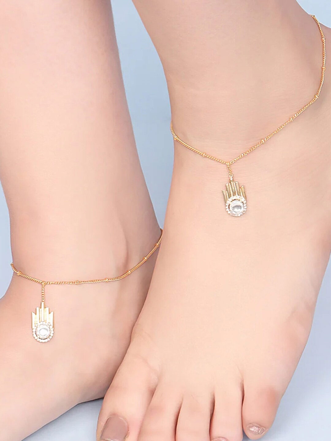 

Unniyarcha Gold-Plated Artificial Stones and Beads Anklet