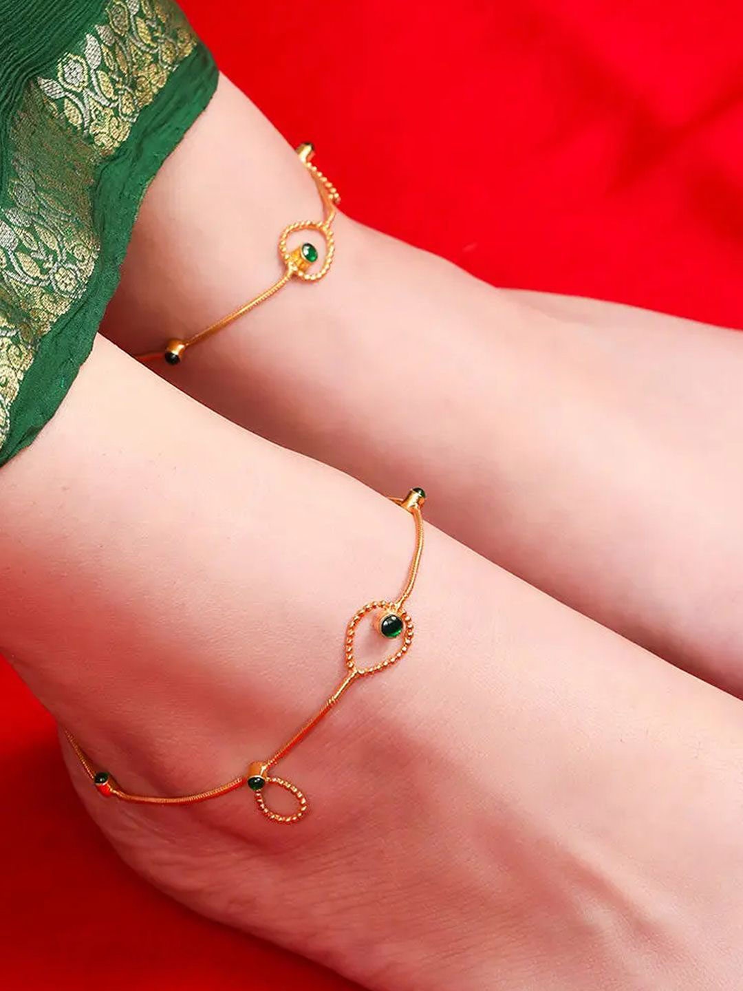 

Unniyarcha Gold-Plated Artificial Stones and Beads Anklet