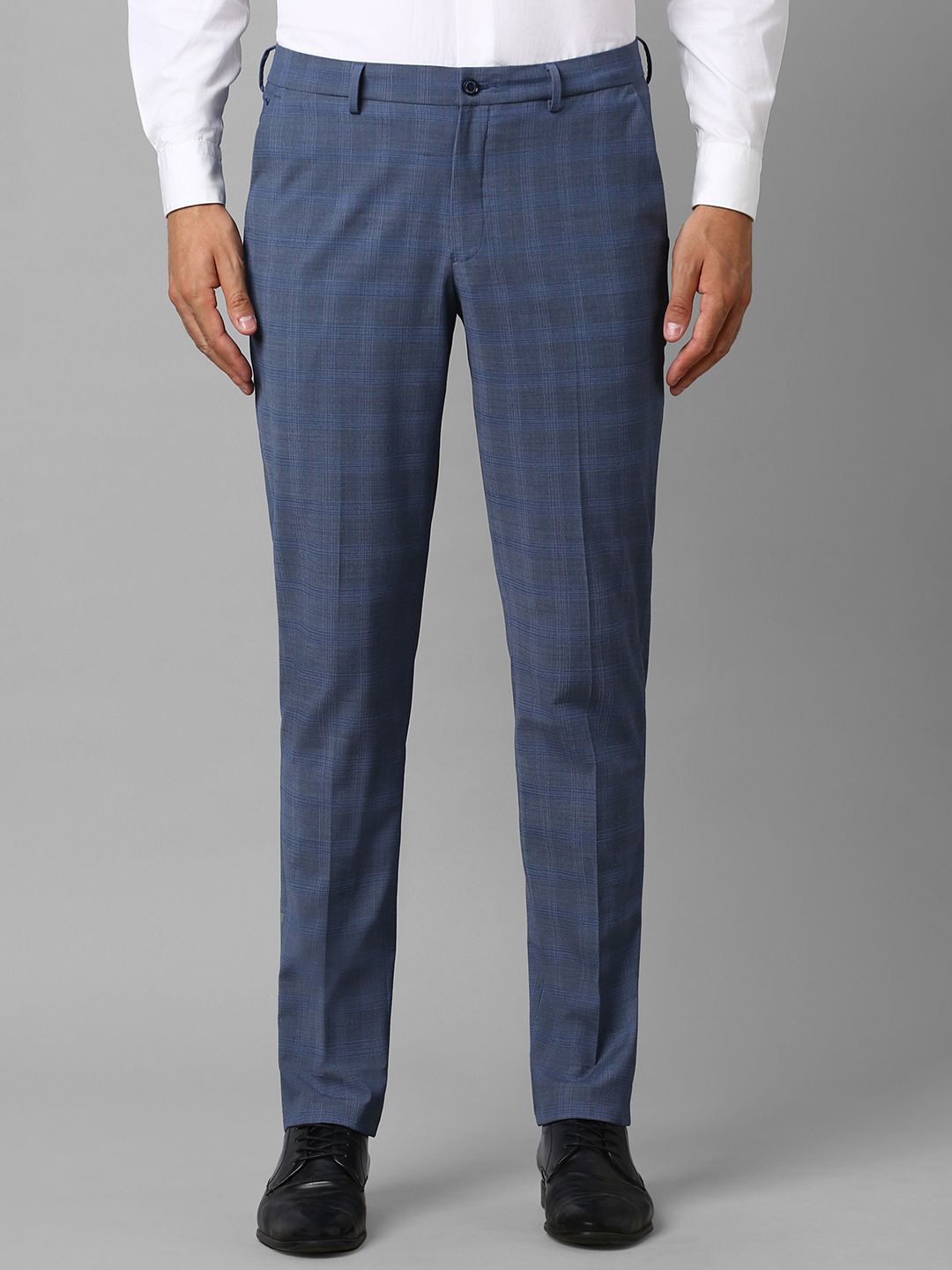 

Louis Philippe Men Checked Slim Fit Trousers, Navy blue