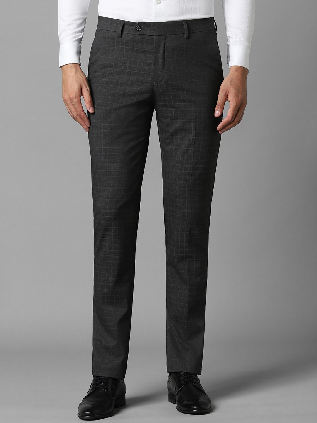 

Louis Philippe Men Checked Slim Fit Trousers, Grey