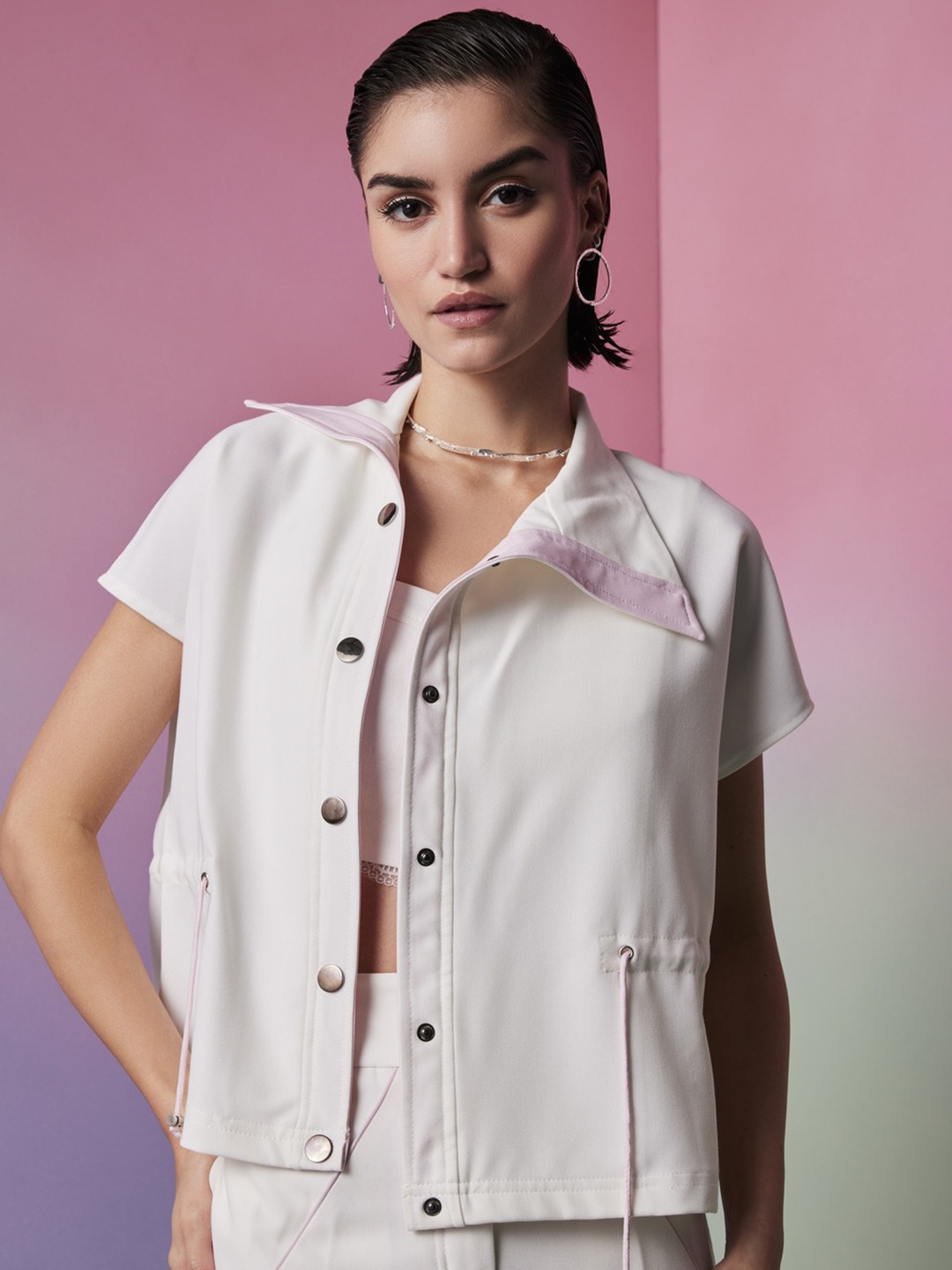 

The Dapper Lady Women Washed Crop Tailored Jacket with Embroidered, White