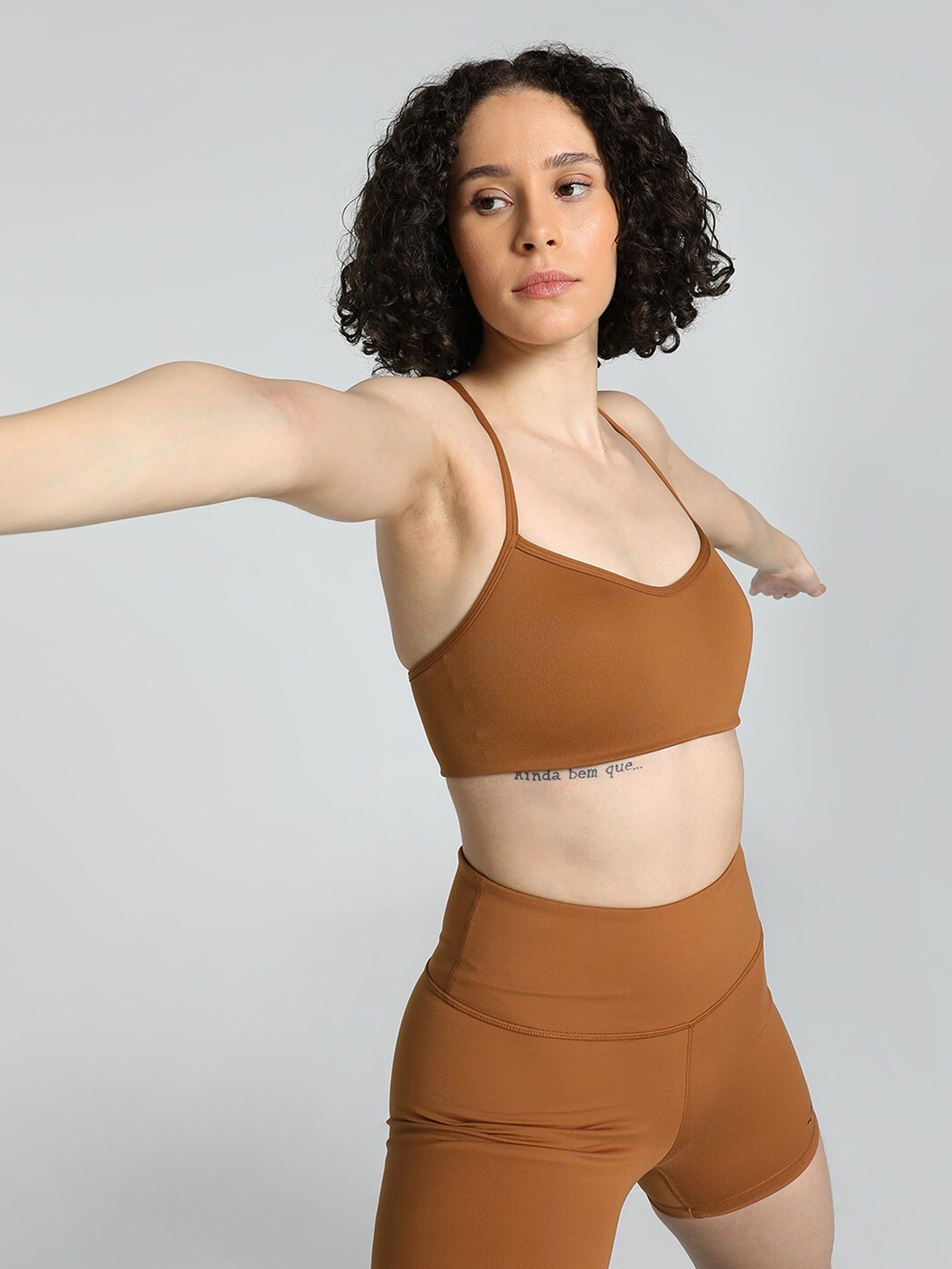 

Puma MOVE Workout Bra 52480981, Brown