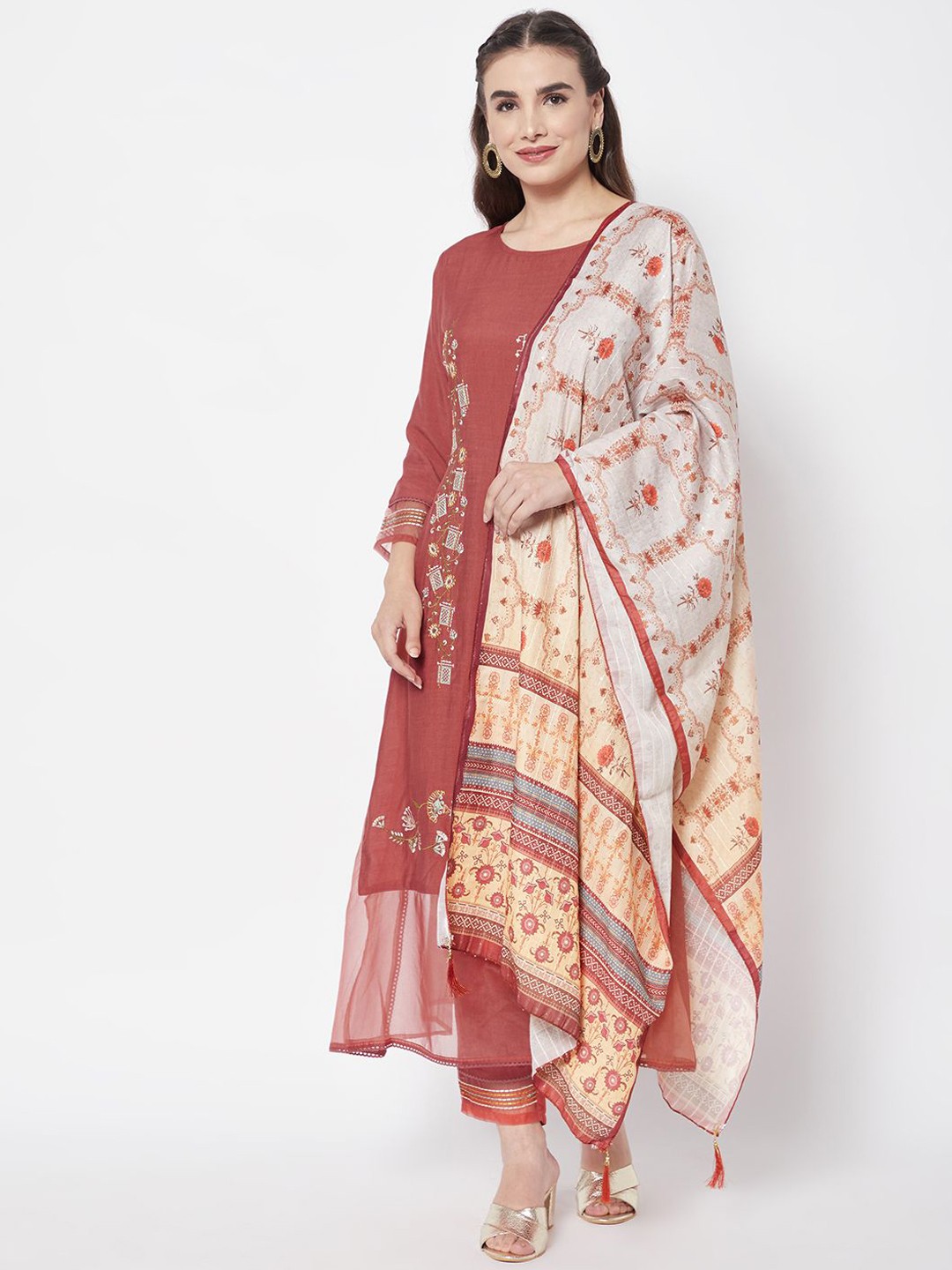 

HEEPOSH Women Floral Embroidered Regular Thread Work Kurta with Trousers & With Dupatta, Red