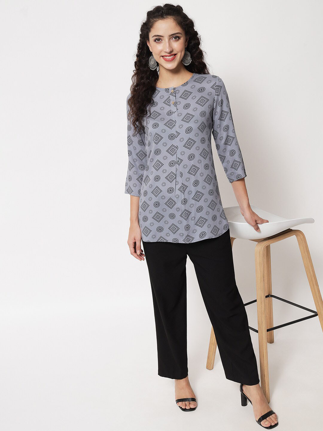 

Beatnik Women Boat Neck Printed Tunic, Grey