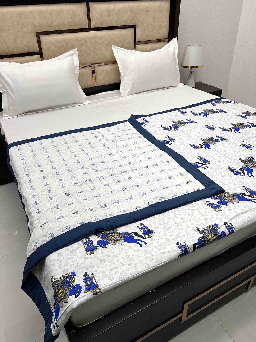 

Pure Decor Blue & White Ethnic Motifs AC Room 210 GSM Cotton Double Bed Dohar