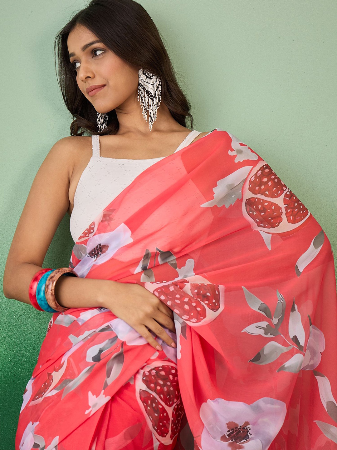 

Sangria Floral Printed Ready To Wear Saree & Blouse, Red
