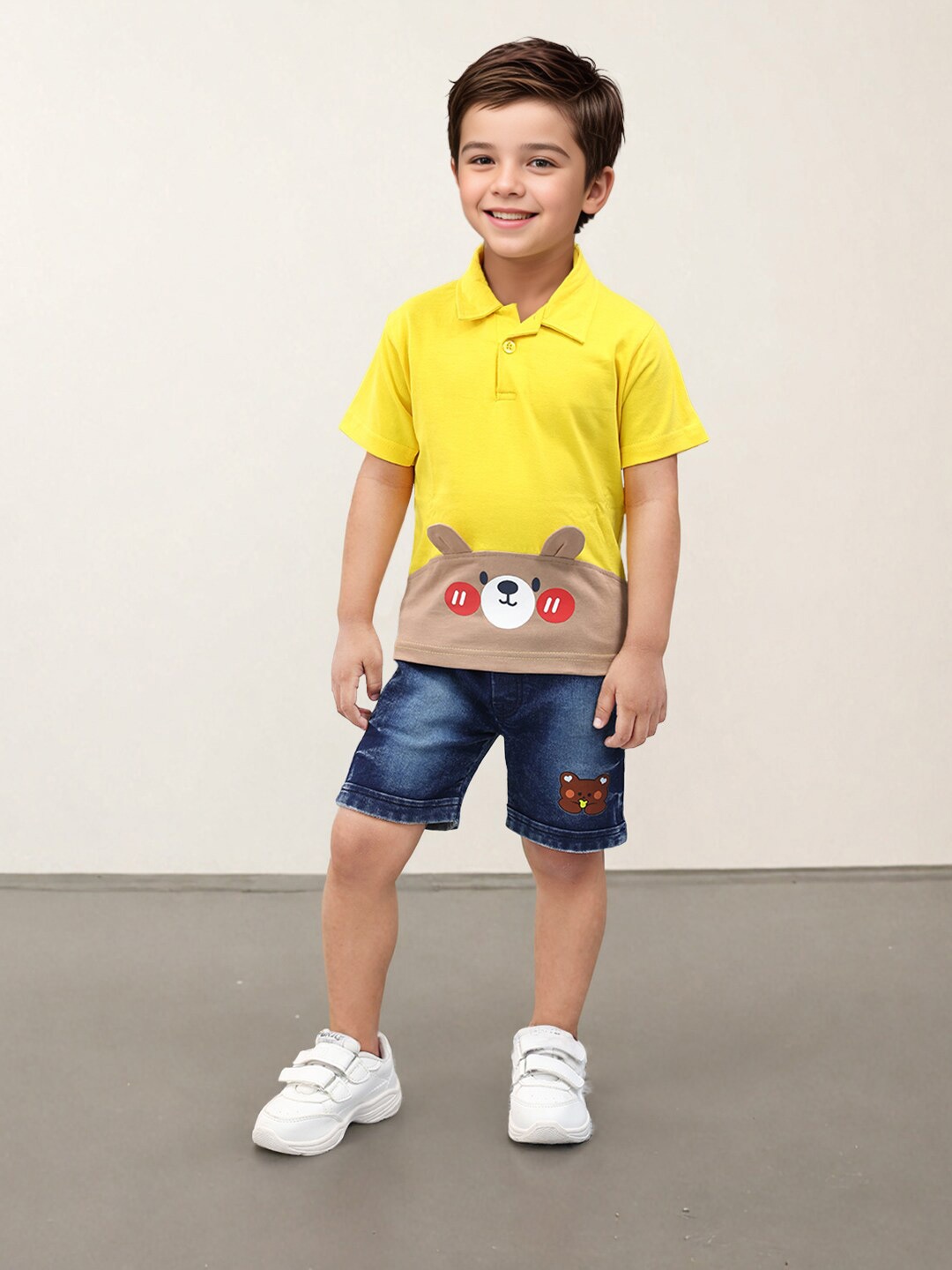 

Toonyport Boys Printed Pure Cotton T-shirt with Shorts, Yellow