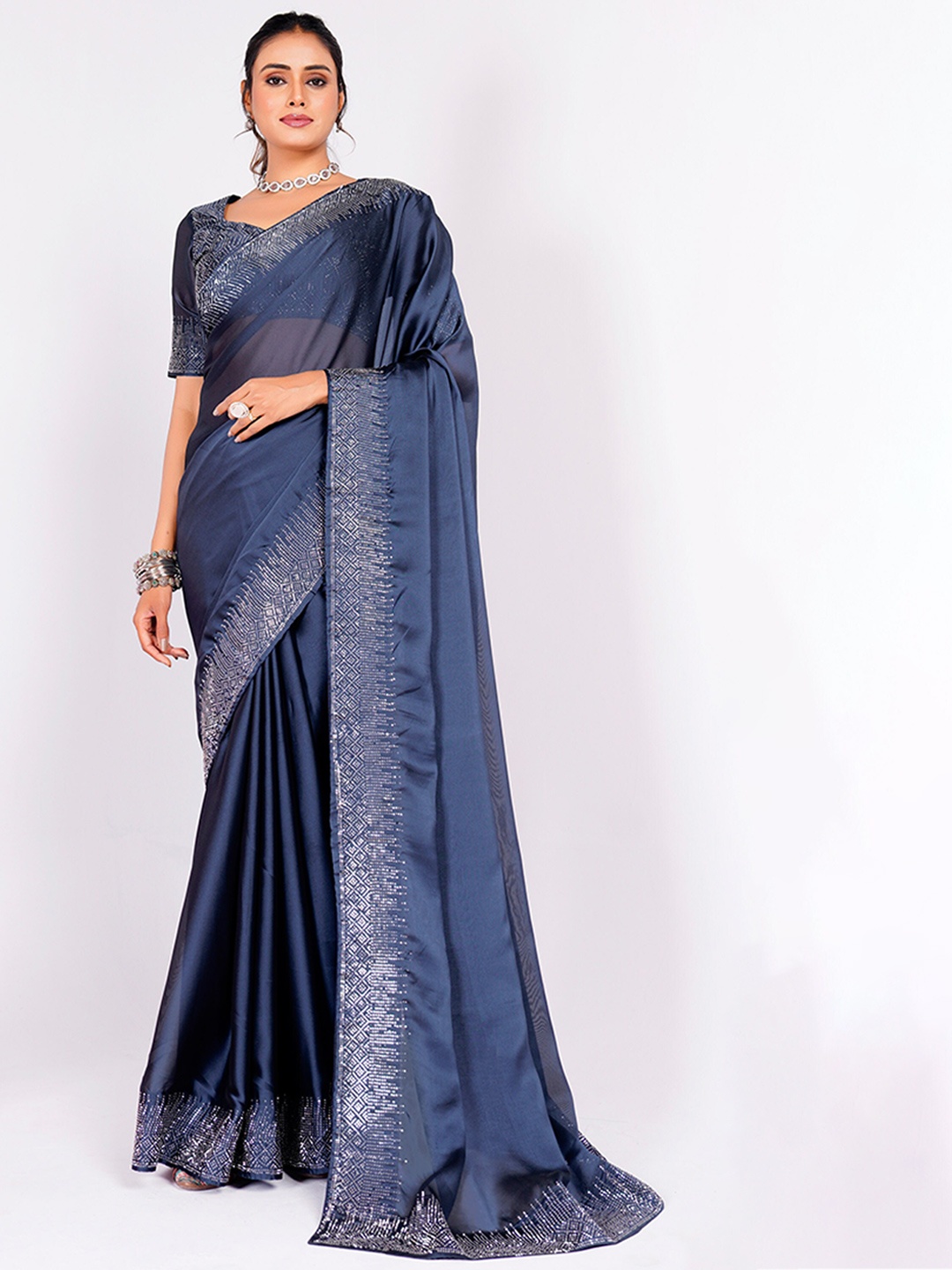 

Mitera Beads and Stones Saree, Navy blue