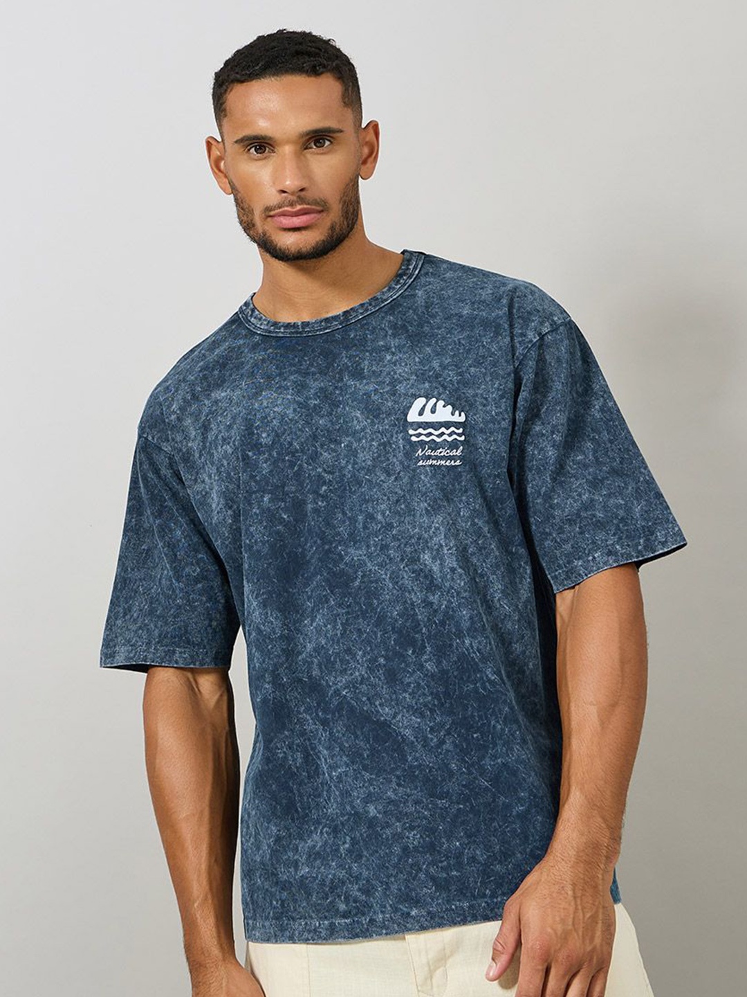 

Styli Men Acid Washed Heavy Weight Printed Oversized Tee, Navy blue