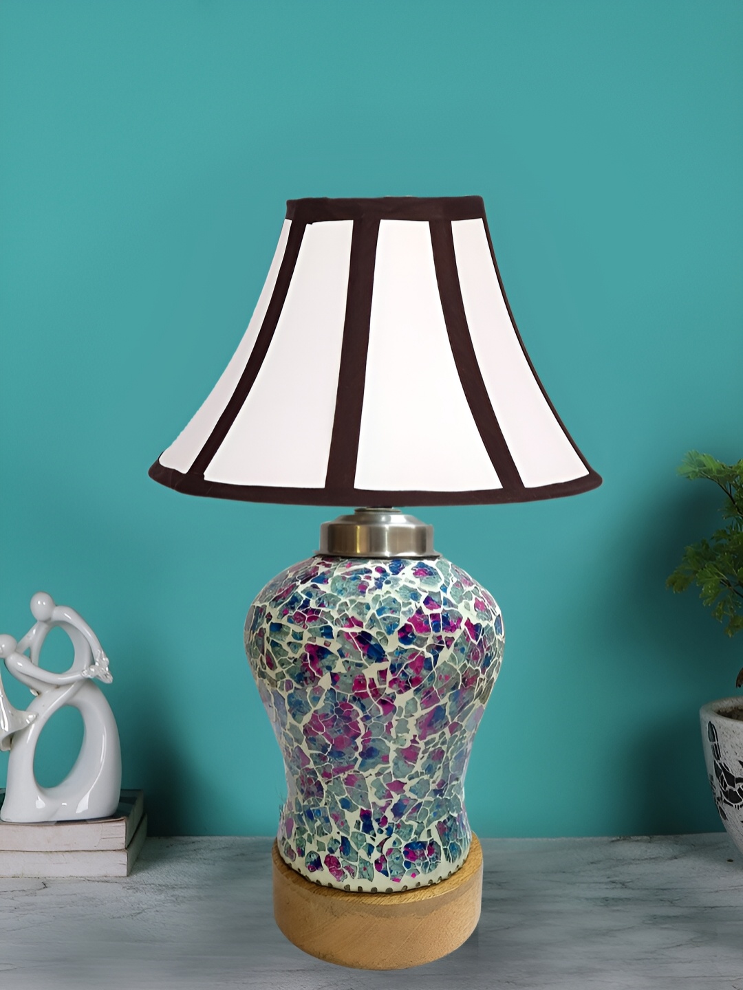 

Devansh Glass Colourblocked Traditional Frusturical Shaped Table Lamp, Black