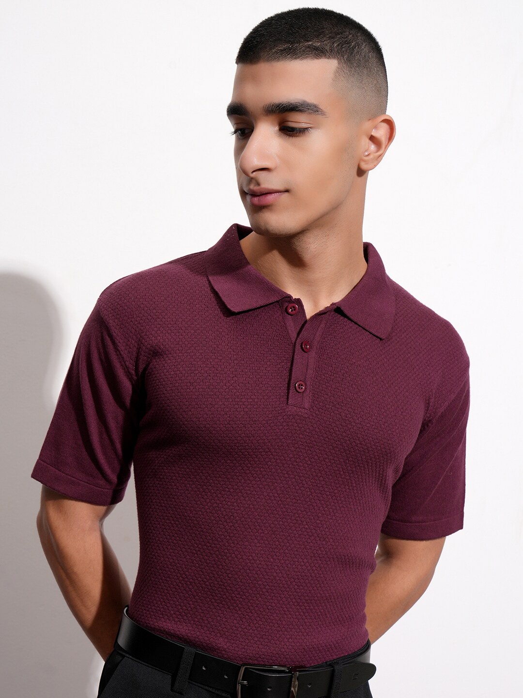 

Highlander Men Textured Polo Collar Tshirt, Burgundy