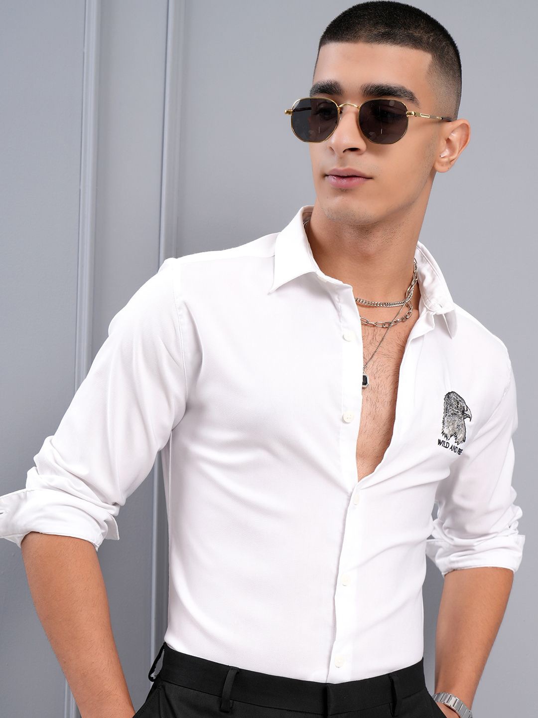 

HIGHLANDER Men Reg Collar Slim Fit Logo Embroidered Shirt, White