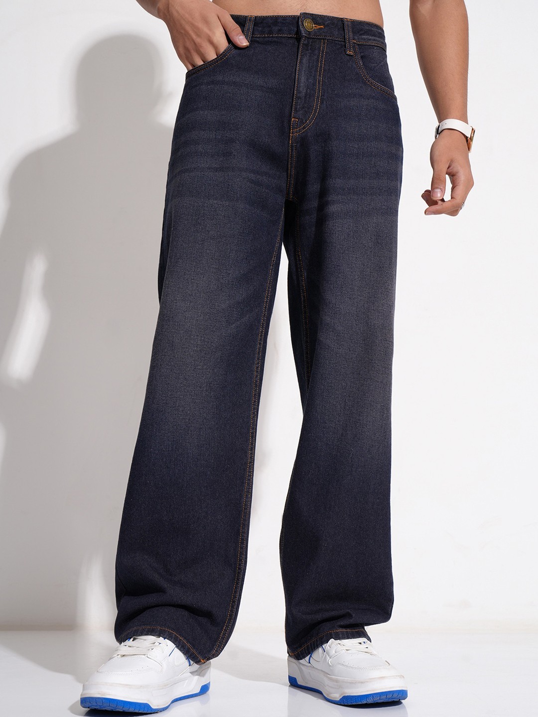 

HIGHLANDER Men Wide Leg Light Fade Jeans, Blue