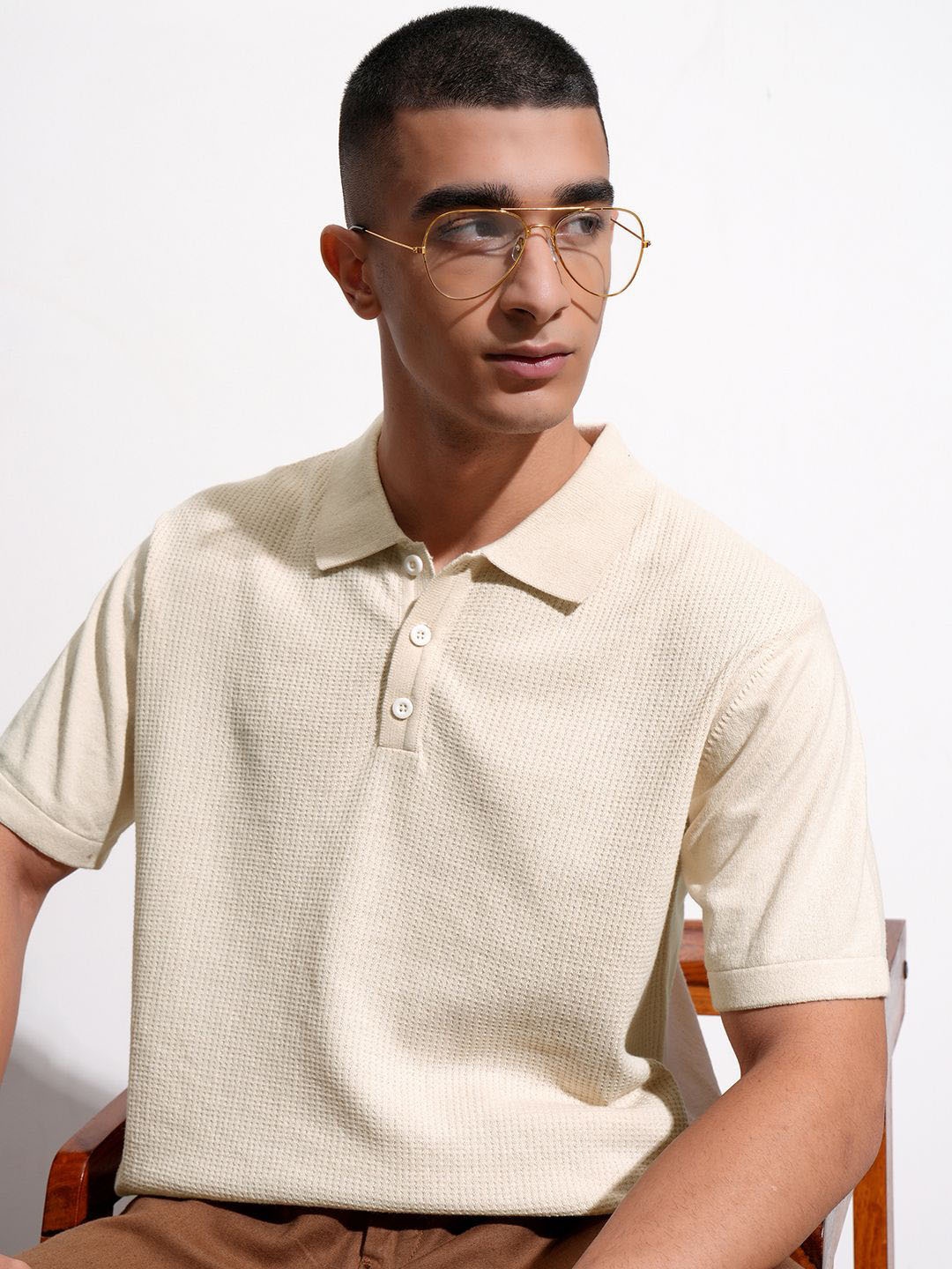 

HIGHLANDER Men Textured Polo Collar T-shirt, Off white