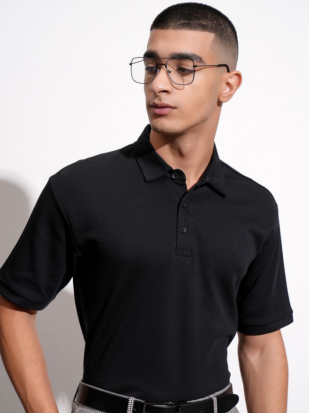 

Highlander Men Textured Polo Collar Tshirt, Black