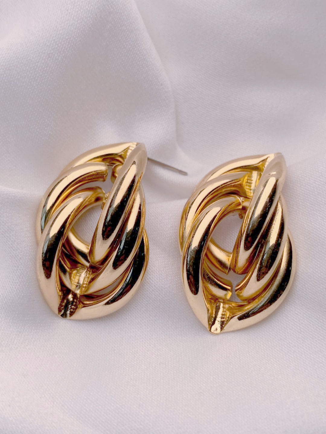 

I Jewels Gold Plated Geometric Twisted Chunky Stud Earrings