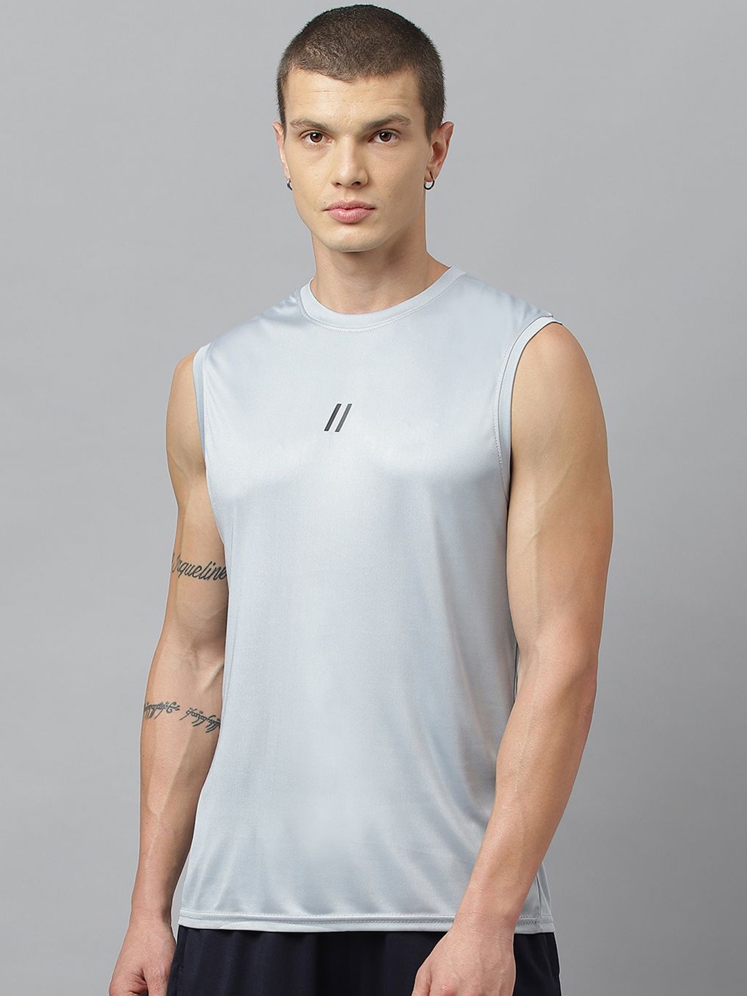 

ATICX Men Slim Fit T-shirt, Grey