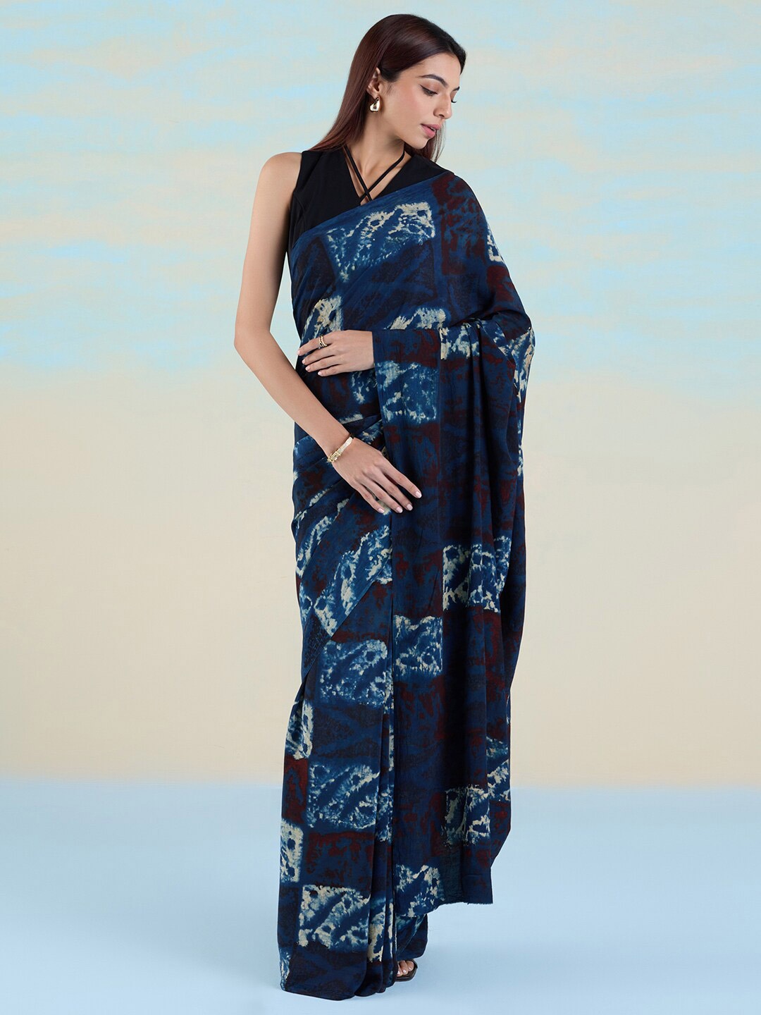 

navyasa by liva Embellished Liva Saree, Blue