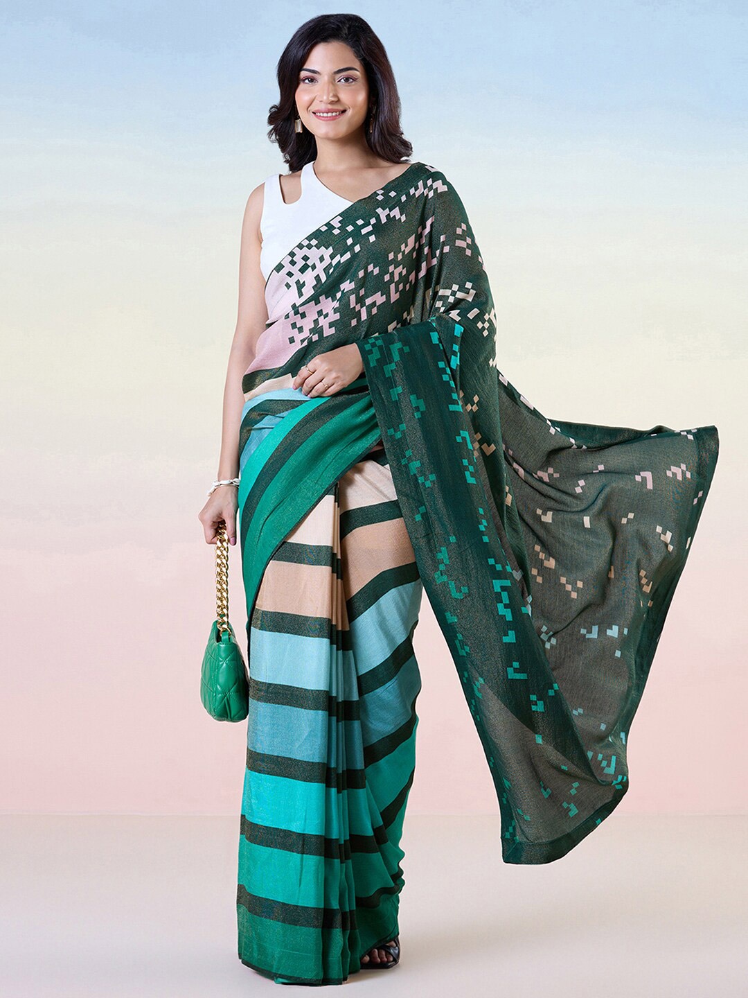 

navyasa by liva Liva Pixel Printed Saree, Green