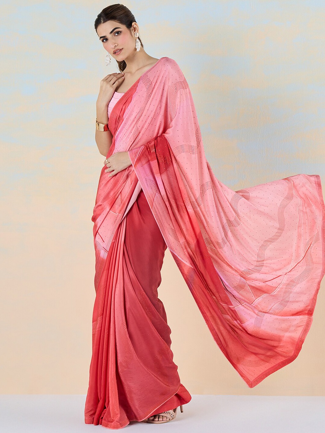 

navyasa by liva Embellished Liva Saree With Blouse Piece, Red