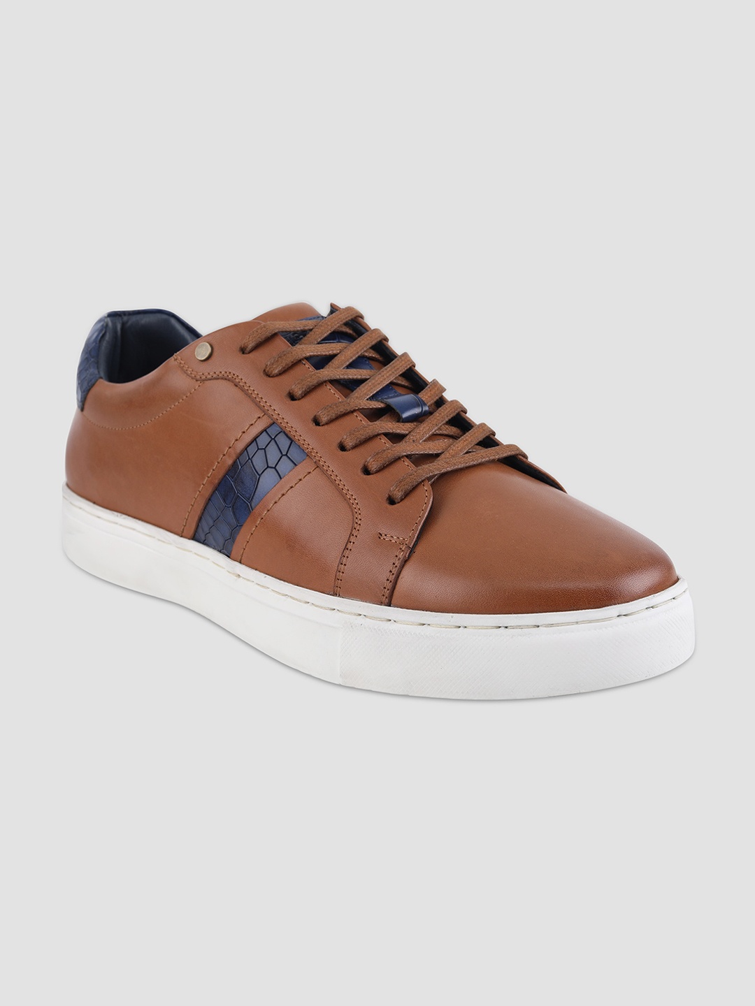 

EZOK Men Colourblocked Leather Sneakers, Tan