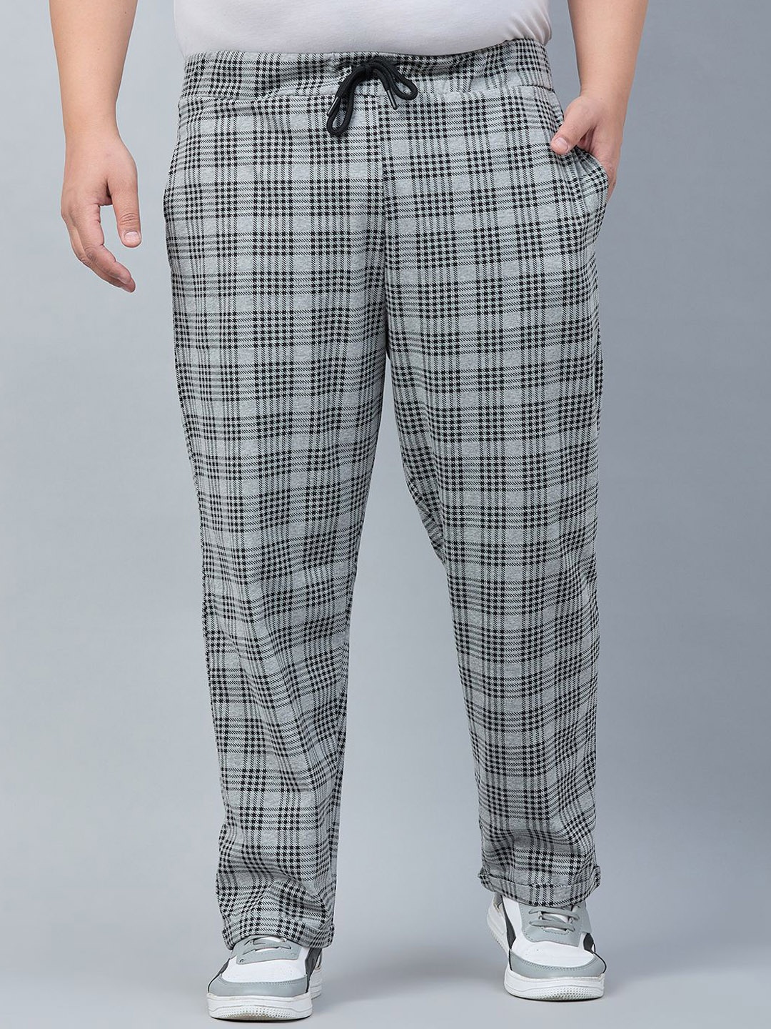 

AUSTIVO Men Checked Cotton Track Pants, Grey