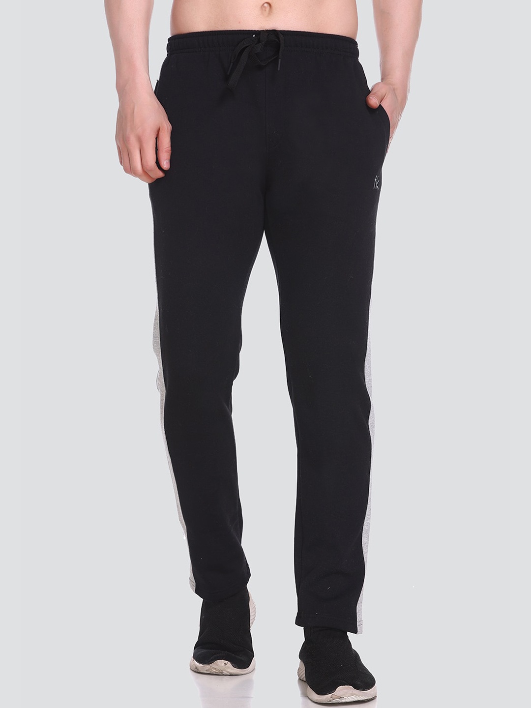 

Tuckinn Men Fleece Track Pants, Black