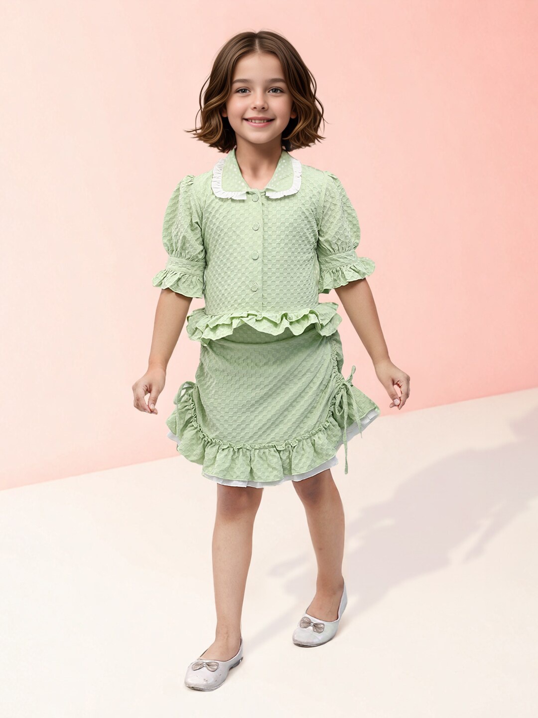 

Toonyport Girls Self Design Pure Cotton Shirt With Skirt, Green