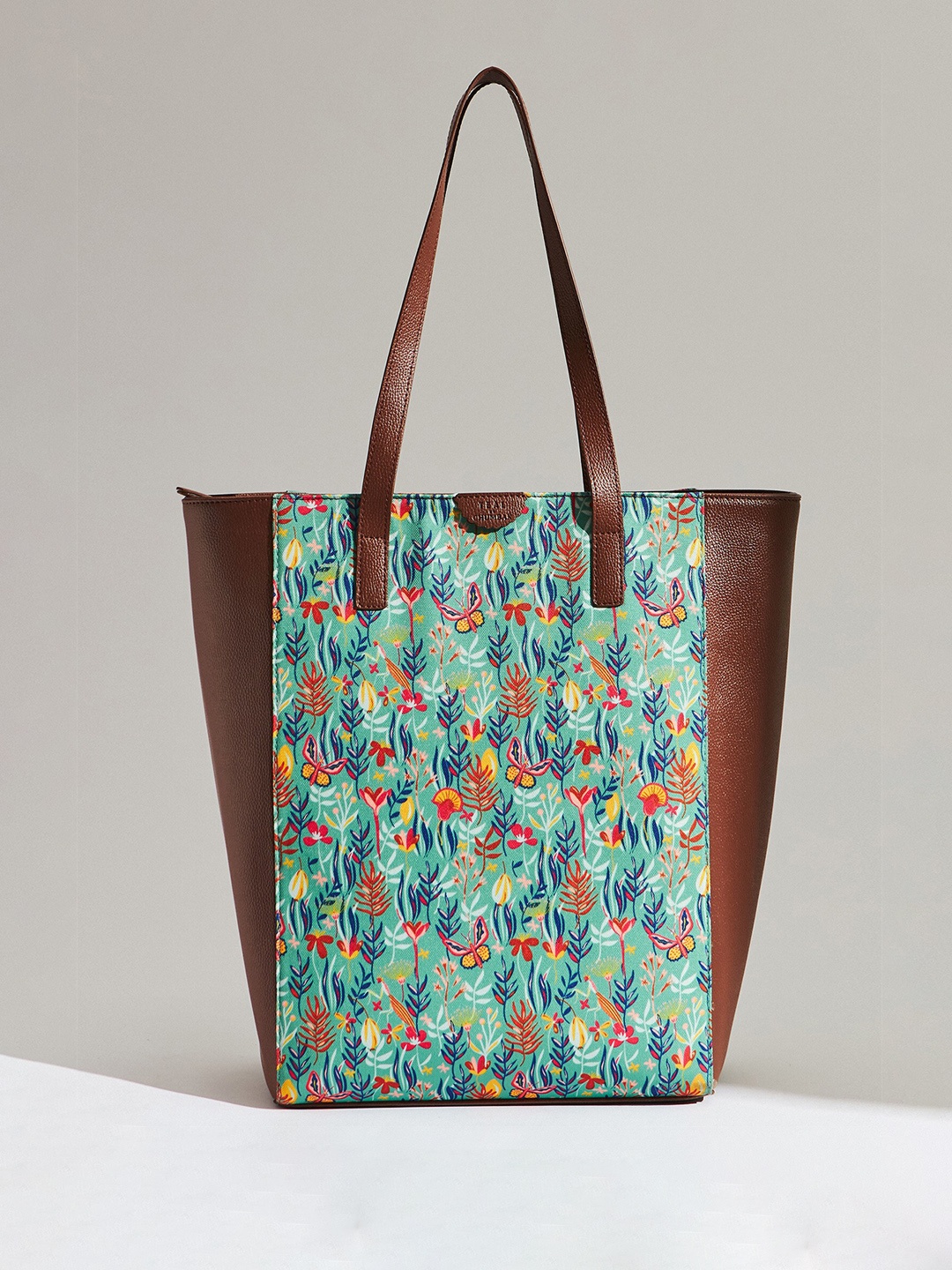

TEAL BY CHUMBAK Printed Oversized Shopper Tote Bag, Blue