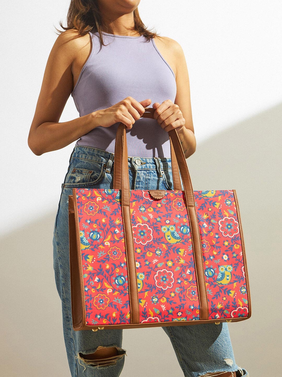 

TEAL BY CHUMBAK Floral Printed Oversized Tote Bag, Red