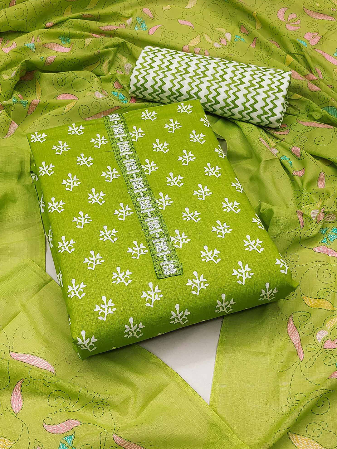 

Peachmode Printed Pure Cotton Unstitched Dress Material, Green