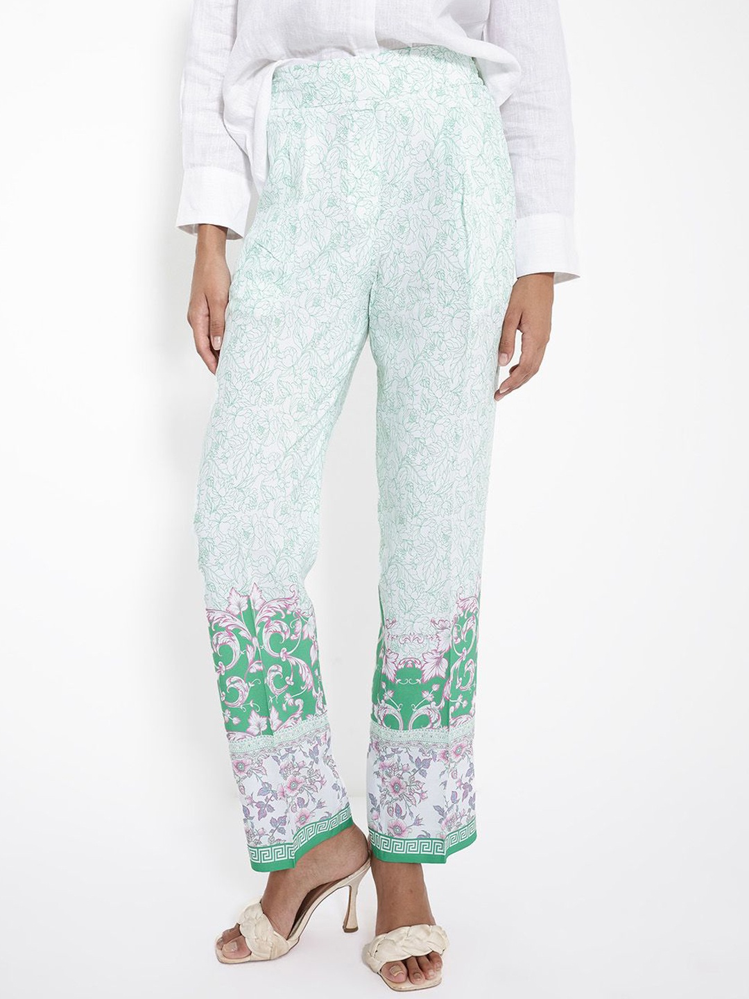 

RAREISM Women Floral Printed Comfort Straight Fit High-Rise Trouser, Green