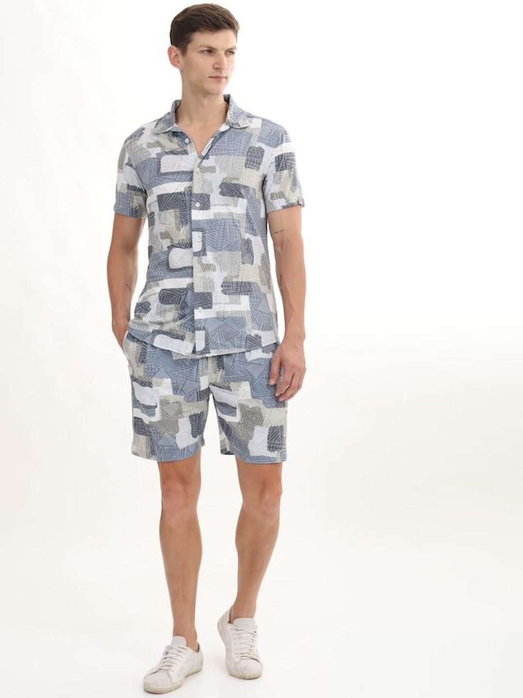 

POE Geometric Printed Shirt With Shorts, Grey