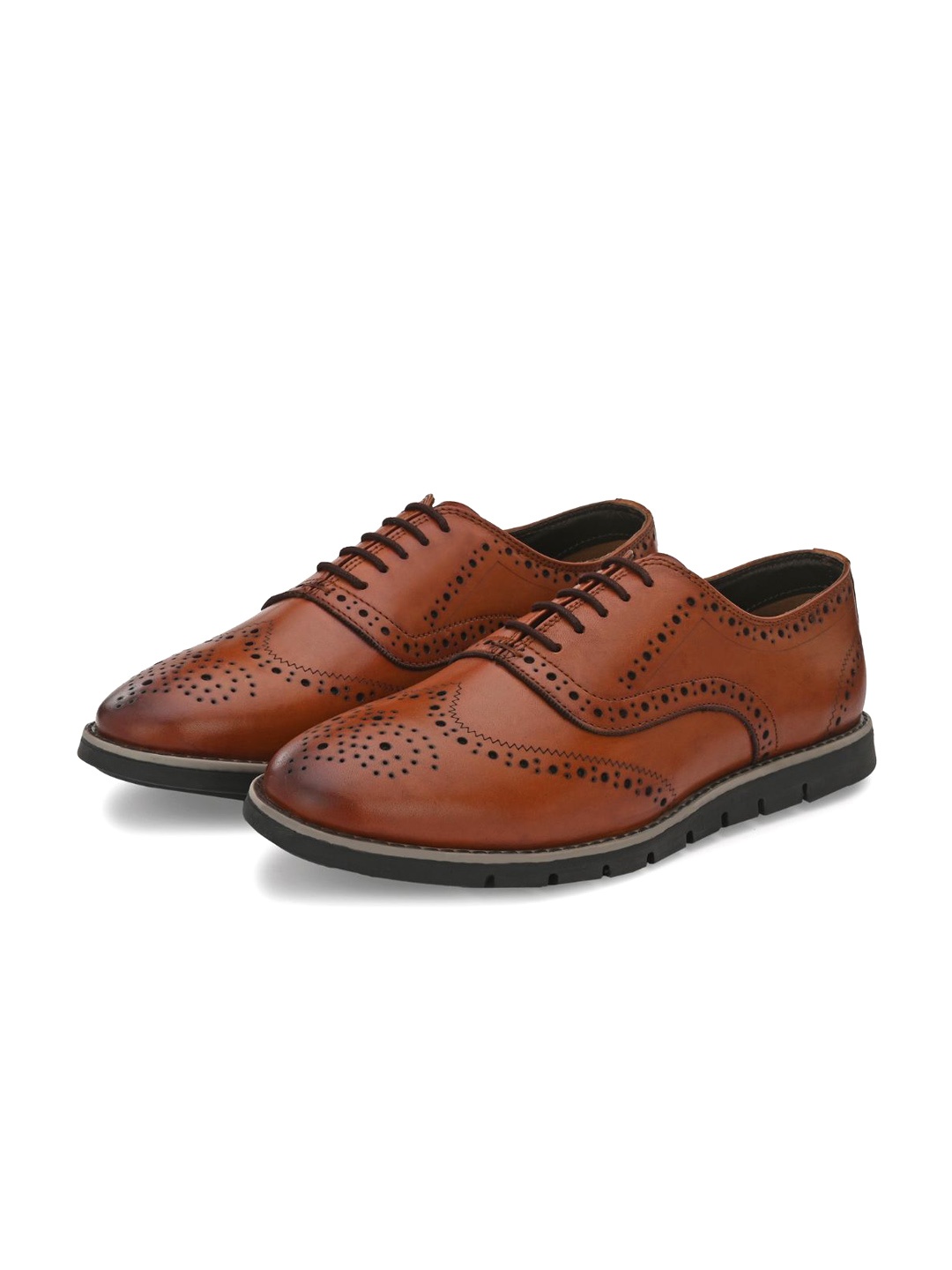 

LEGWORK Men Textured Formal Brogues Shoes, Tan