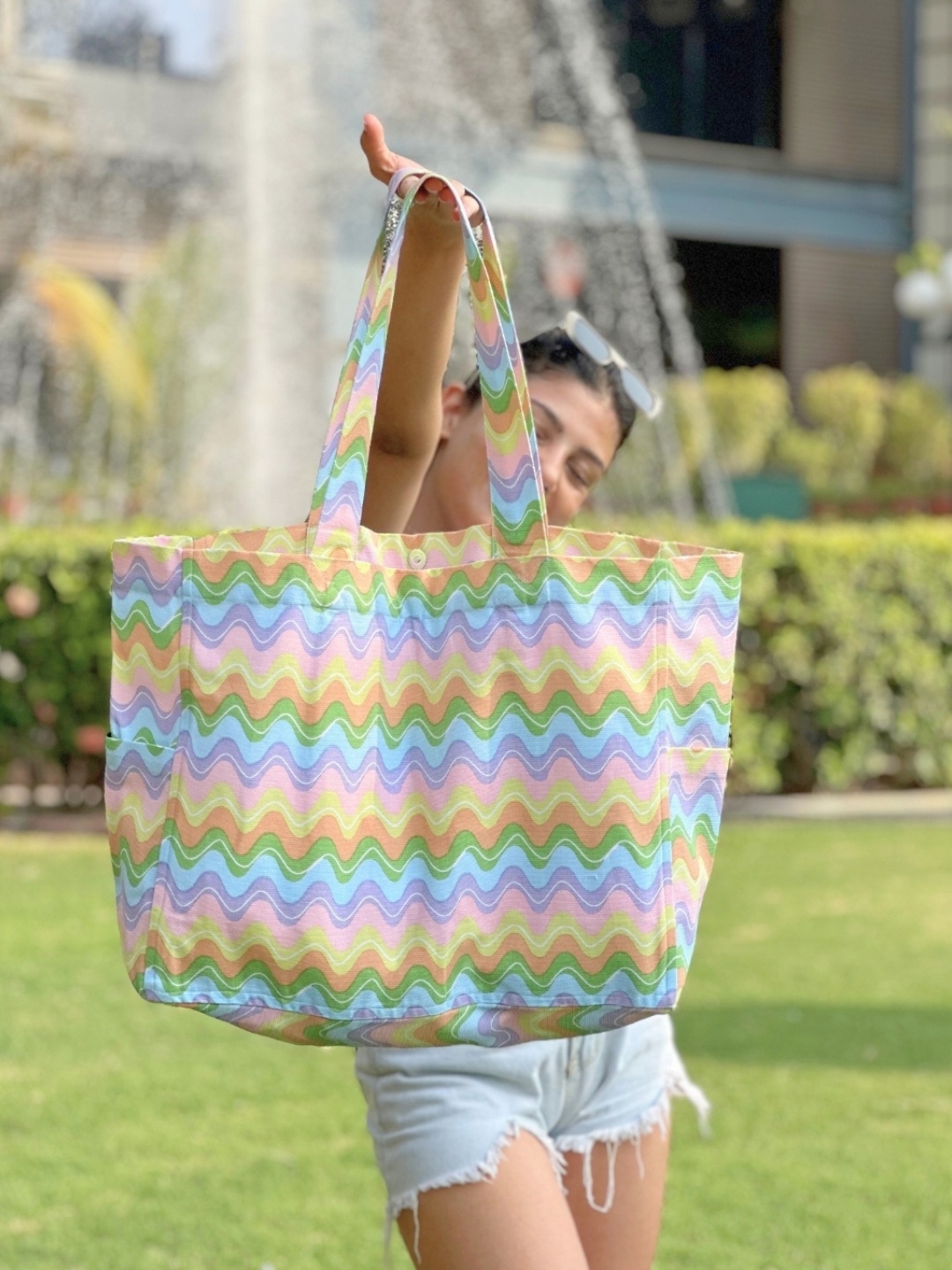 

EcoRight Geometric Printed Structured Cotton Tote Bag, Green