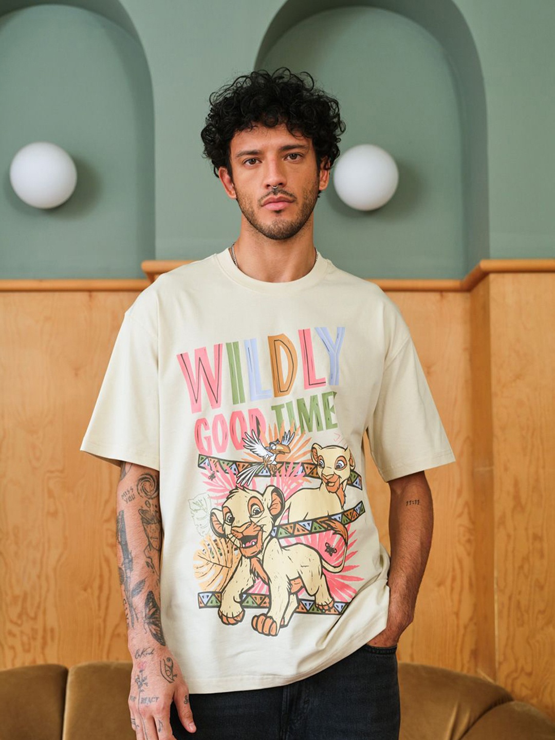 

Bonkers Corner Men Printed Pockets T-shirt, Beige