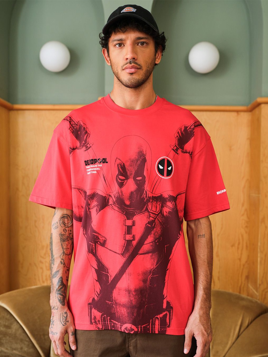 

Bonkers Corner Men Printed Pockets T-shirt, Red