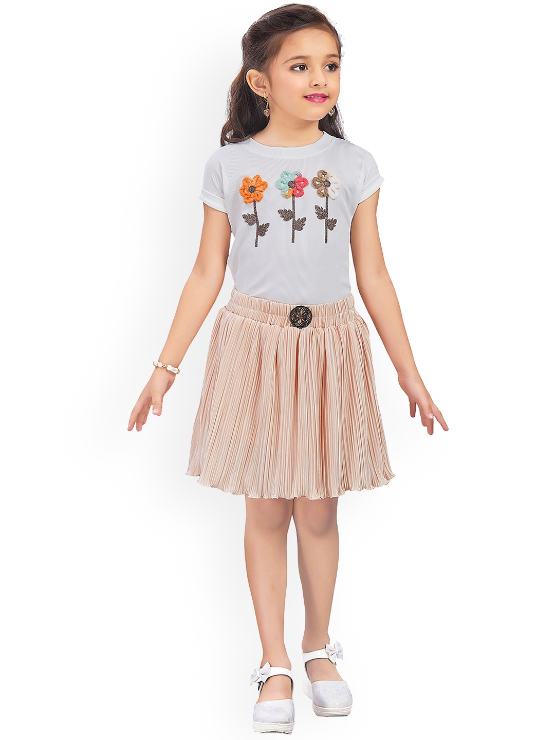 

Wish Karo Girls Accordion Pleated Satin Flared Skirt, Peach