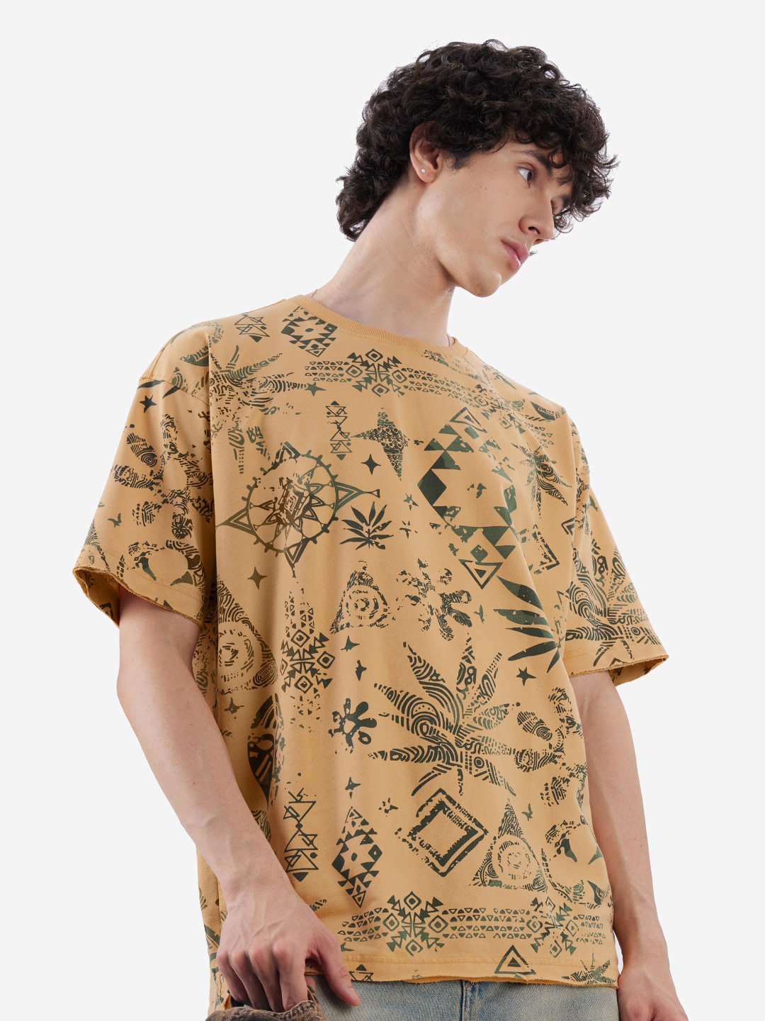 

The Souled Store Abstract Printed Drop-Shoulder Sleeves Pure Cotton Oversized T-shirt, Orange