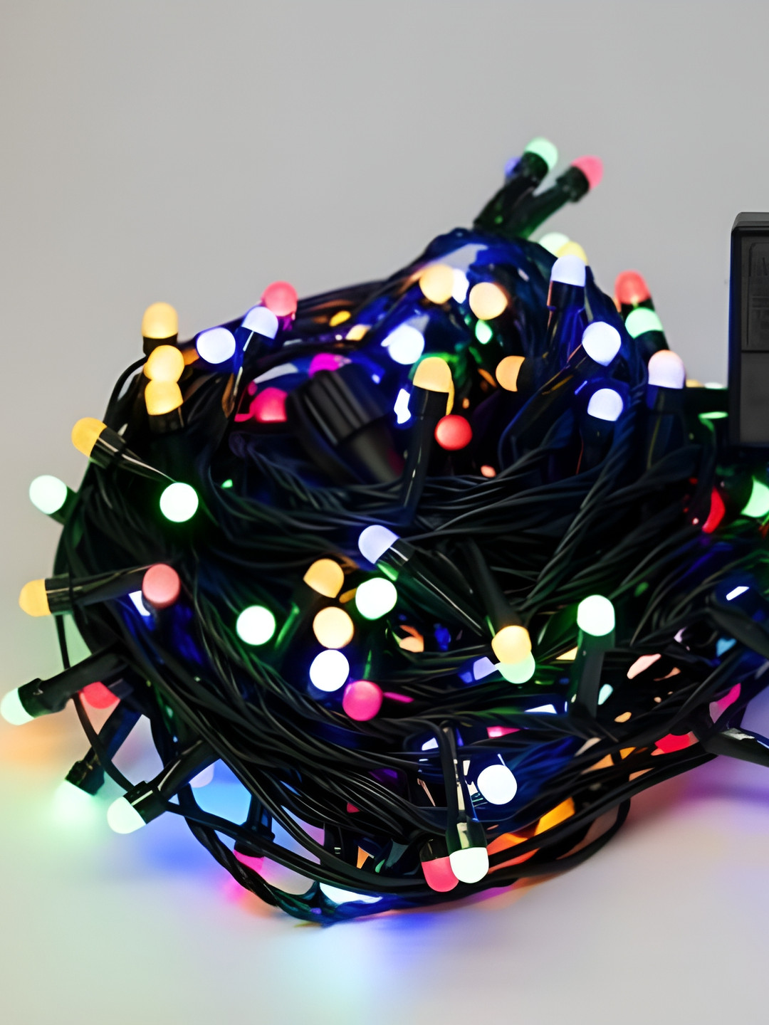 

SPARK WORLD Black Rice Shaped String Lights